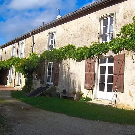 La Maison De Marie-claire לינה וארוחת בוקר