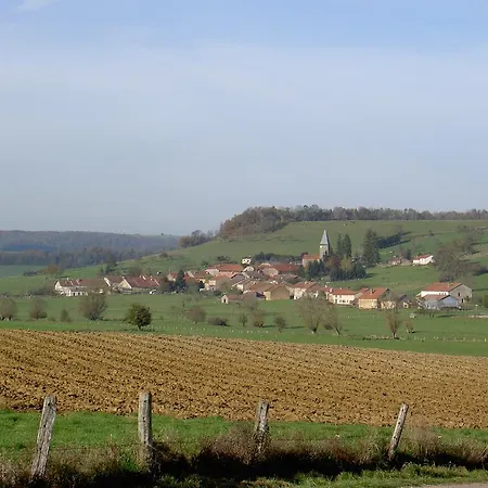 La Maison De Marie-claire Frühstückspension 2*
