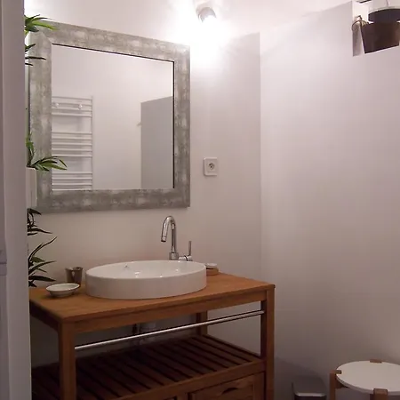 La Maison De Marie-claire Frühstückspension