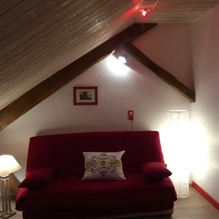 La Maison De Marie-claire Frühstückspension 3*