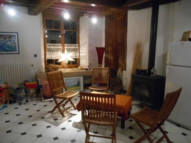 Bed & Breakfast La Maison De Marie-claire Doncourt-sur-Meuse