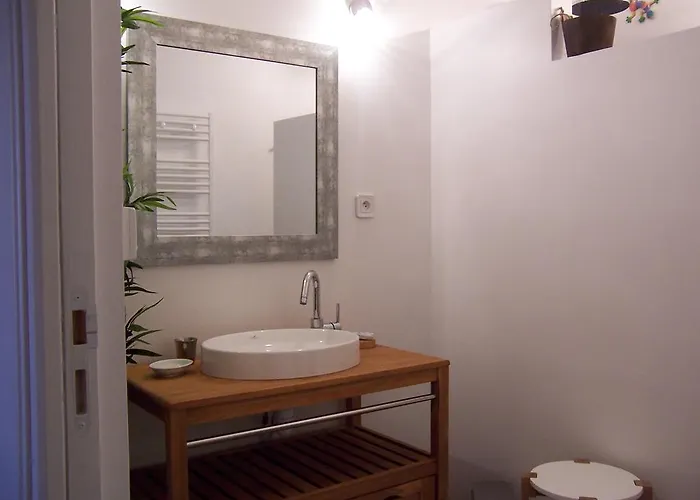 La Maison De Marie-claire Bed & Breakfast