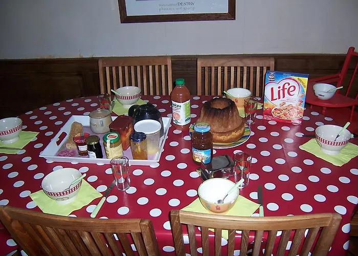 Bed & Breakfast La Maison De Marie-claire Doncourt-sur-Meuse